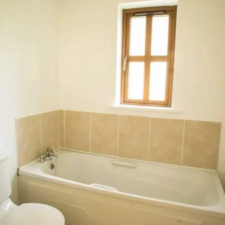 Edgeworth Hall Apartment *